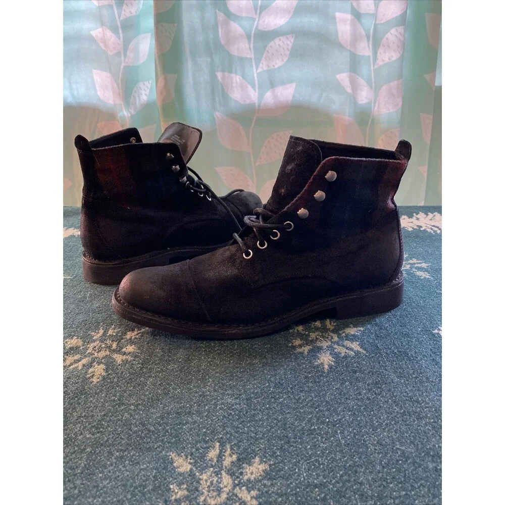 Men’s 11 M Cole Haan Black Rough Suede Boots With Flannel Collar